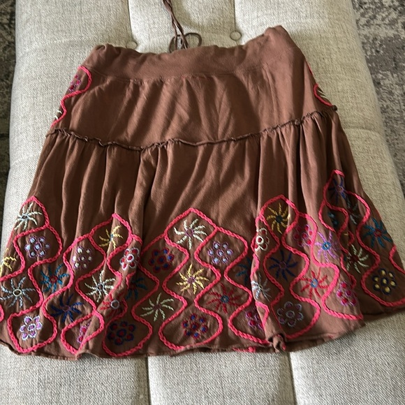 FREE PEOPLE VINTAGE FLOWER POWER BOHO EMBROIDERED BROWN SKIRT SIZE L - Picture 2 of 11